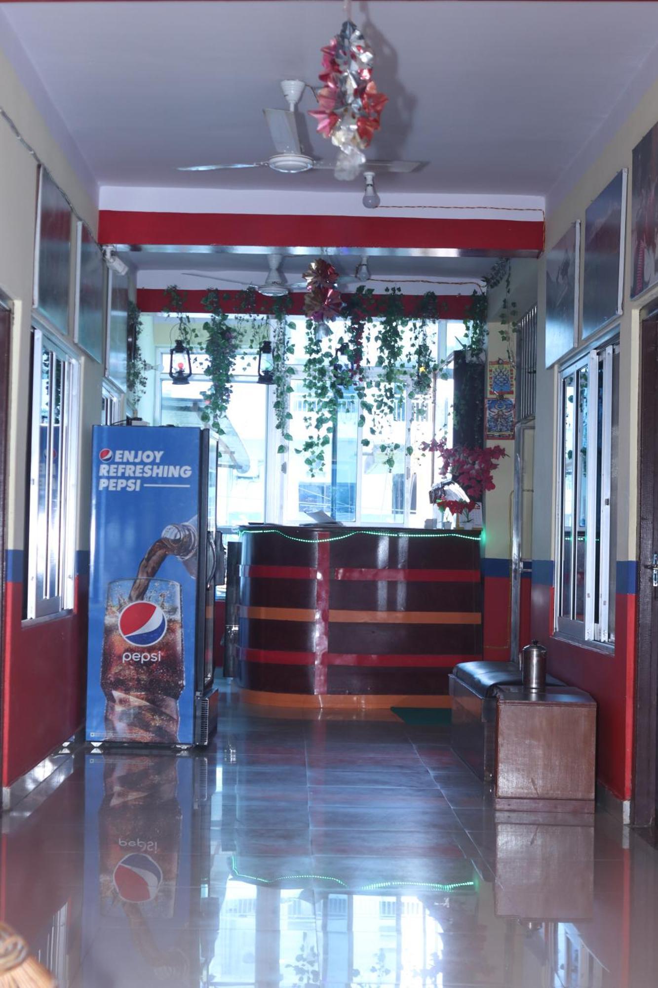 Punjabi Dhaba Lodge & Restaurant Rummindei Extérieur photo